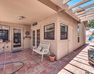 1605 E Candlestick Drive - Photo Thumbnail 13