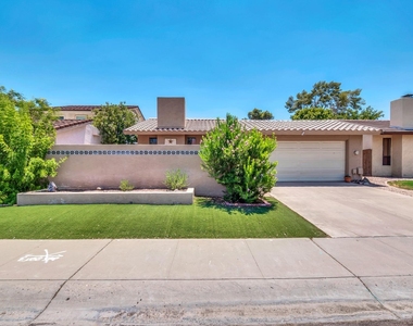 1605 E Candlestick Drive - Photo Thumbnail 26