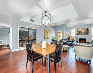 1605 E Candlestick Drive - Photo Thumbnail 3