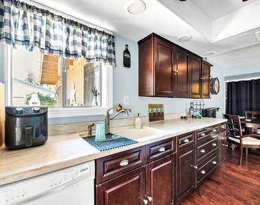 1605 E Candlestick Drive - Photo Thumbnail 19
