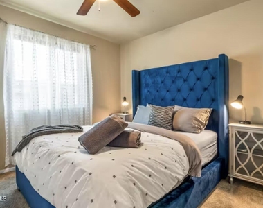 17014 E Calle Del Oro -- - Photo Thumbnail 11
