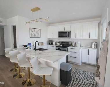 14620 N Yerba Buena Way - Photo Thumbnail 6