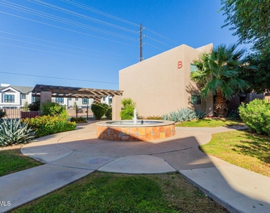 5525 E Thomas Road - Photo Thumbnail 26