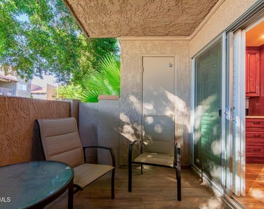 5525 E Thomas Road - Photo Thumbnail 24
