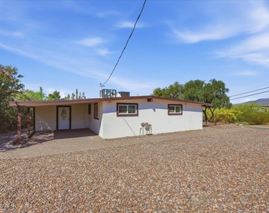 38466 N Basin Road - Photo Thumbnail 1