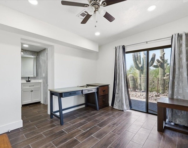 38466 N Basin Road - Photo Thumbnail 17