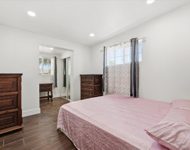 38466 N Basin Road - Photo Thumbnail 24
