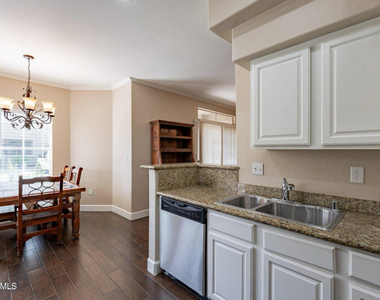 5335 E Shea Boulevard - Photo Thumbnail 11