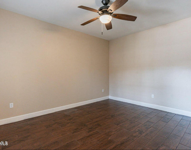 5335 E Shea Boulevard - Photo Thumbnail 15