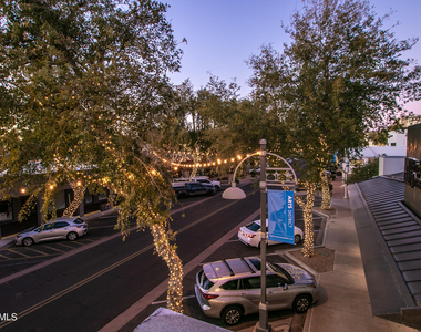 4201 N Marshall Way - Photo Thumbnail 55