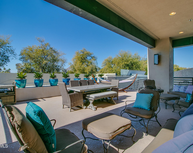 4201 N Marshall Way - Photo Thumbnail 44