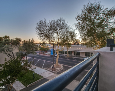 4201 N Marshall Way - Photo Thumbnail 47