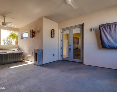 4201 N Marshall Way - Photo Thumbnail 34