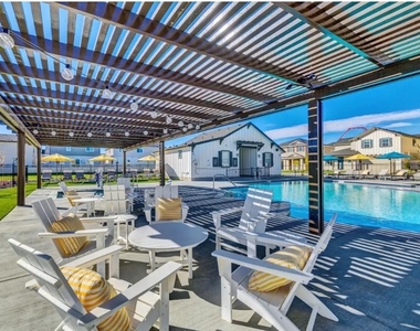 3411 N Val Vista - Photo Thumbnail 12