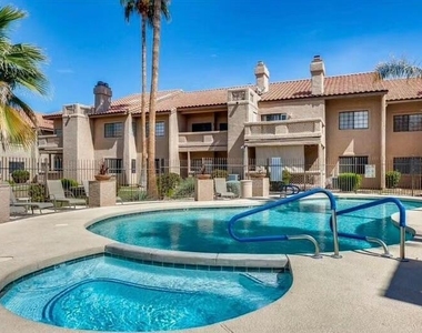 930 N Mesa Drive - Photo Thumbnail 24