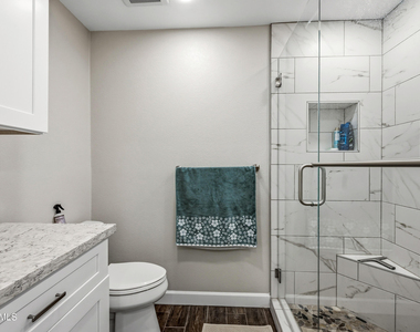 7340 N Via Camello Del Norte -- - Photo Thumbnail 11