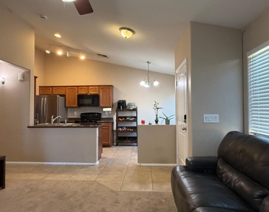 4533 S 236th Drive - Photo Thumbnail 1