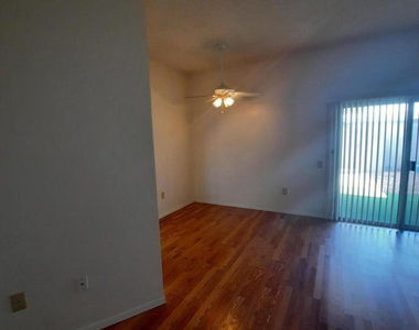16859 N 103rd Avenue - Photo Thumbnail 3