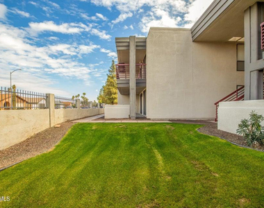 3434 W Danbury Drive - Photo Thumbnail 58