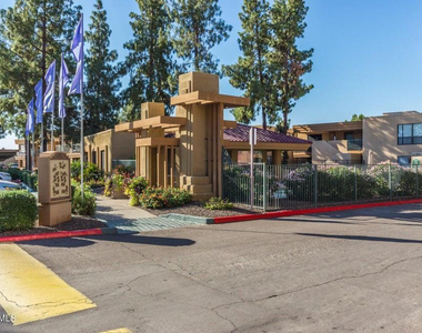 3434 W Danbury Drive - Photo Thumbnail 75
