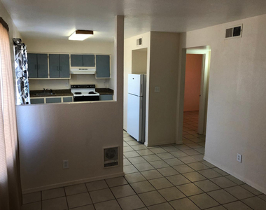 2510 E Pueblo Avenue - Photo Thumbnail 4