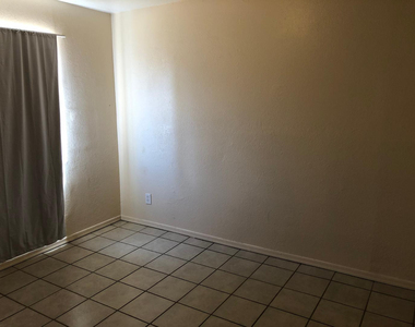 2510 E Pueblo Avenue - Photo Thumbnail 6