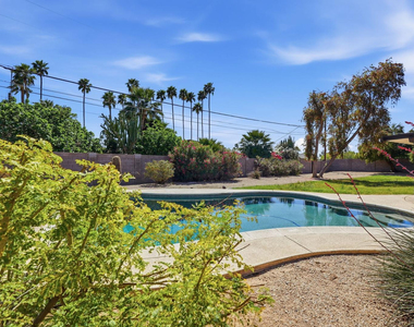 6819 E Paradise Parkway - Photo Thumbnail 24