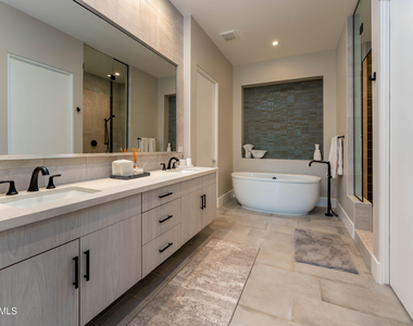37200 N Cave Creek Road - Photo Thumbnail 13