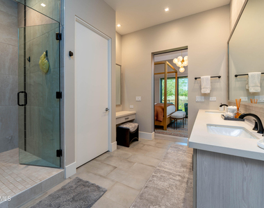 37200 N Cave Creek Road - Photo Thumbnail 15