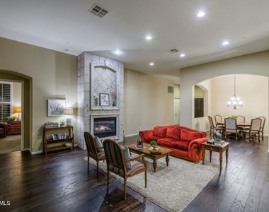 8010 E Wingspan - Photo Thumbnail 9