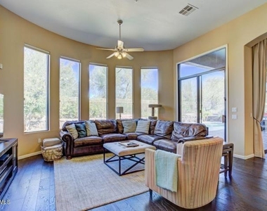 8010 E Wingspan - Photo Thumbnail 7