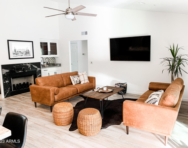 9067 E Larkspur Drive - Photo Thumbnail 7