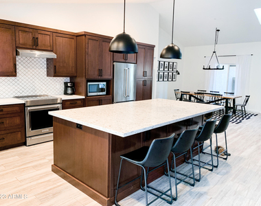 9067 E Larkspur Drive - Photo Thumbnail 13