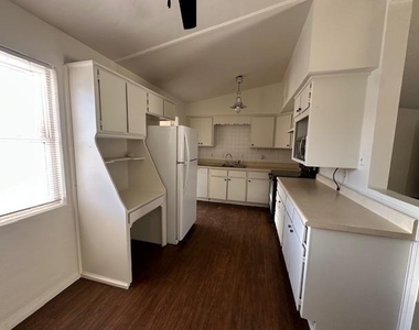 6834 N 14th Street - Photo Thumbnail 1