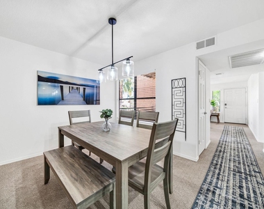 8787 E Mountain View Road - Photo Thumbnail 63