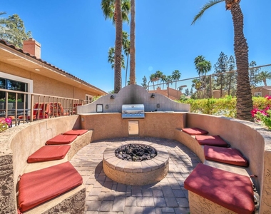 8787 E Mountain View Road - Photo Thumbnail 60