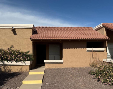 312 W Yukon Drive - Photo Thumbnail 18