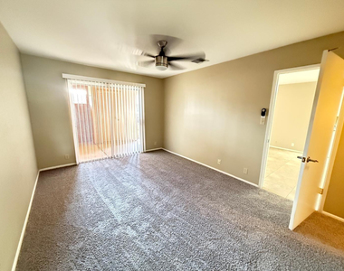312 W Yukon Drive - Photo Thumbnail 1