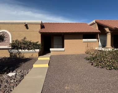 312 W Yukon Drive - Photo Thumbnail 17