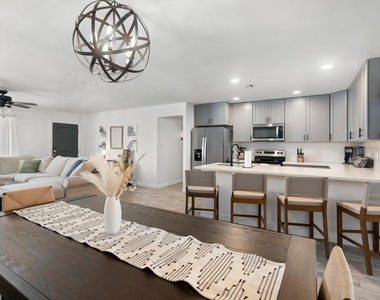 8449 E Roanoke Avenue - Photo Thumbnail 11