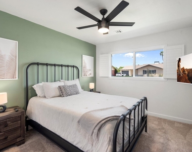 8449 E Roanoke Avenue - Photo Thumbnail 17
