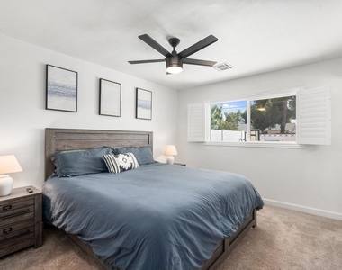 8449 E Roanoke Avenue - Photo Thumbnail 13