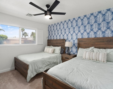 8449 E Roanoke Avenue - Photo Thumbnail 18