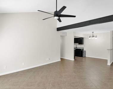 7350 N Via Paseo Del Sur - Photo Thumbnail 5