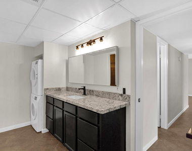 7350 N Via Paseo Del Sur - Photo Thumbnail 13