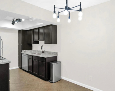 7350 N Via Paseo Del Sur - Photo Thumbnail 12