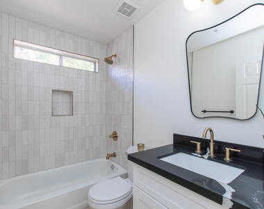 23554 N 73rd Place - Photo Thumbnail 24