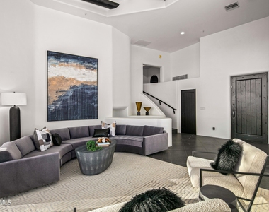 10029 E Calle De Las Brisas -- - Photo Thumbnail 11