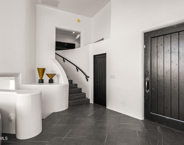 10029 E Calle De Las Brisas -- - Photo Thumbnail 8