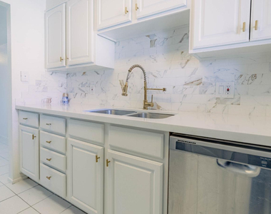 1650 N 87th Terrace - Photo Thumbnail 47